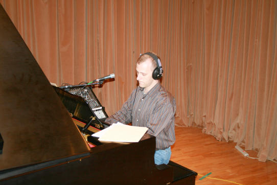 piano1.jpg